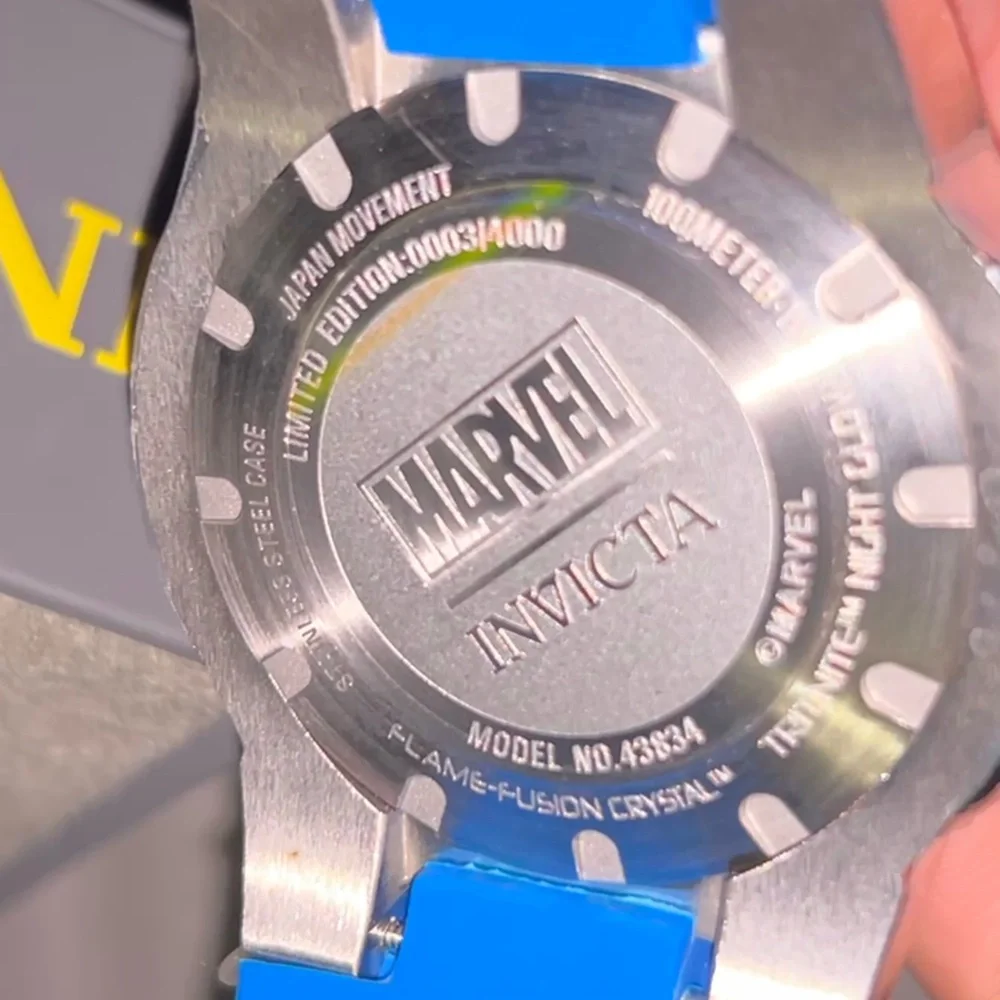 Marvel Spiderman Limited Edition Invicta Watch - Picture 7 of 11